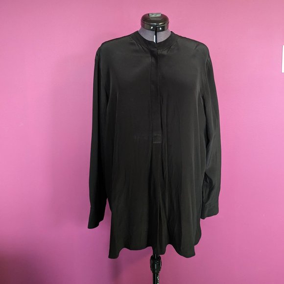 Aritzia Babaton Notion Black Silk Blouse Size Small - Picture 1 of 15